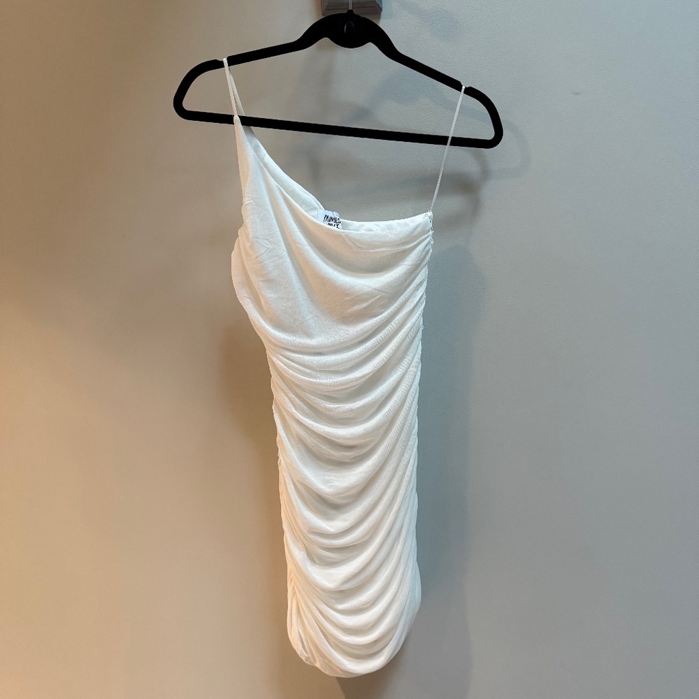 White One -Shoulder Mini Dress
